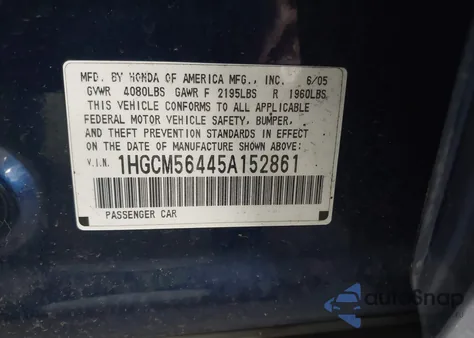 2005 Honda Accord 2.4 Lx z USA, uszkodzony, nr VIN 1HGCM56445A152861